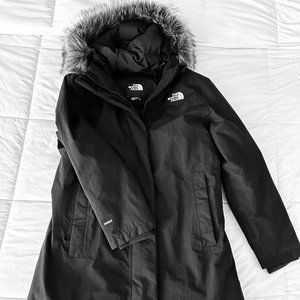 North Face Women's Arctic Parka - Women's XL - Black